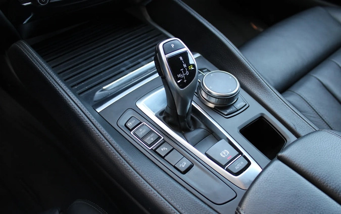 BMW X6 cena 169900 przebieg: 191000, rok produkcji 2019 z Szczucin małe 352